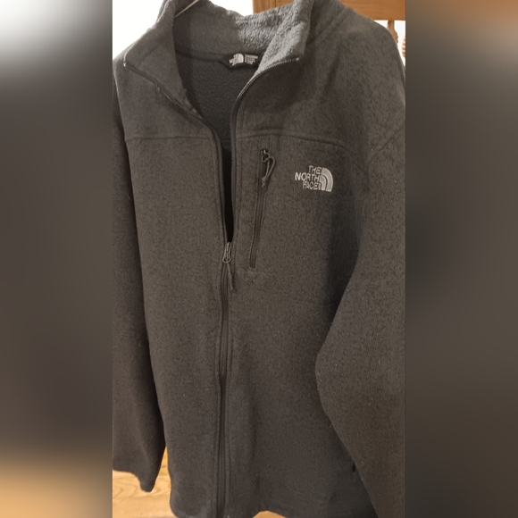 Northface Zip Up Jacket XXL EUC - Picture 2 of 5